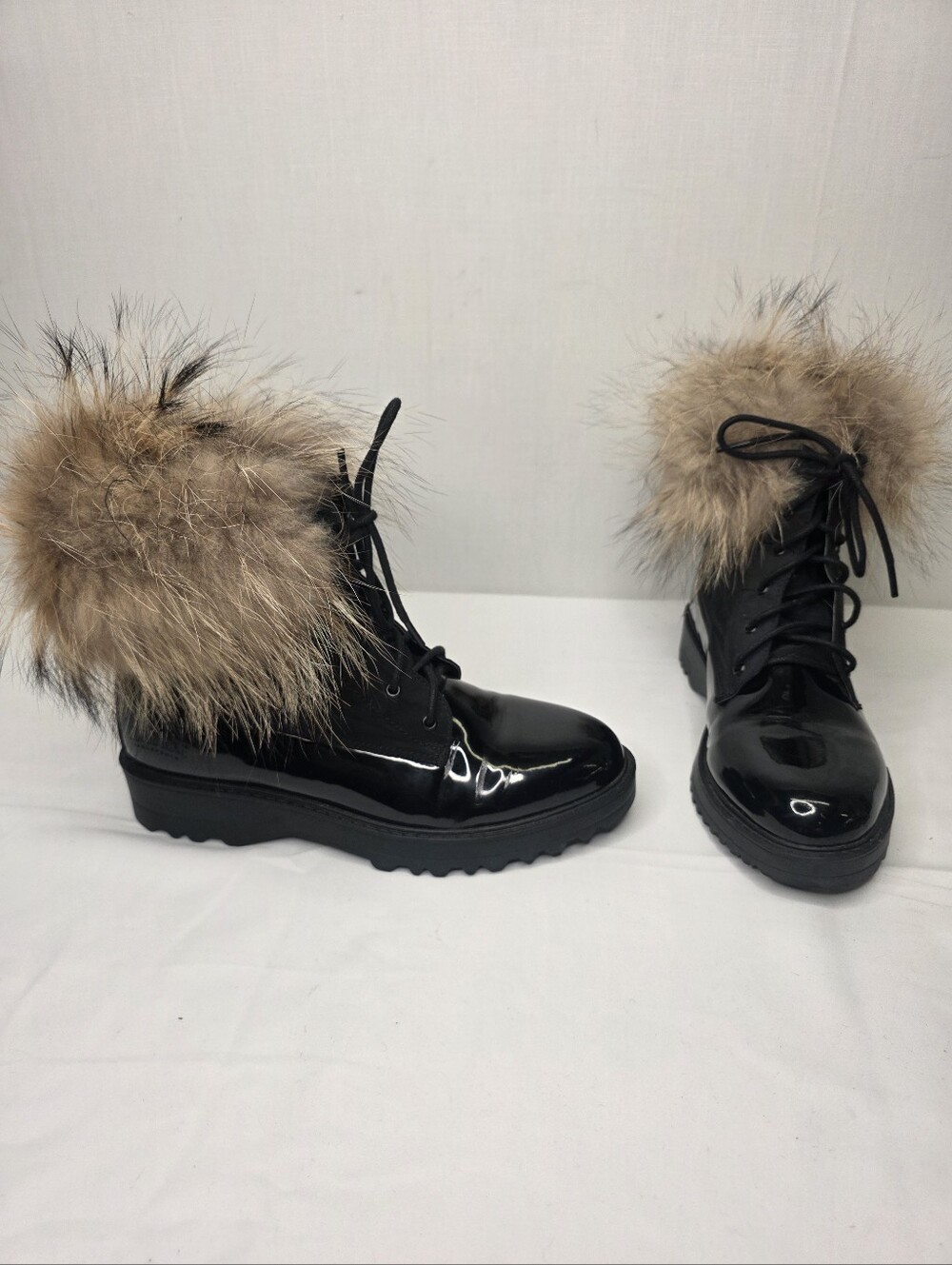Cloud Nine Sheepskin Black Fur Combat Boots Size 10 Raccoon Fur Cuff
